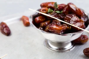 Benefits of eating dates regularly